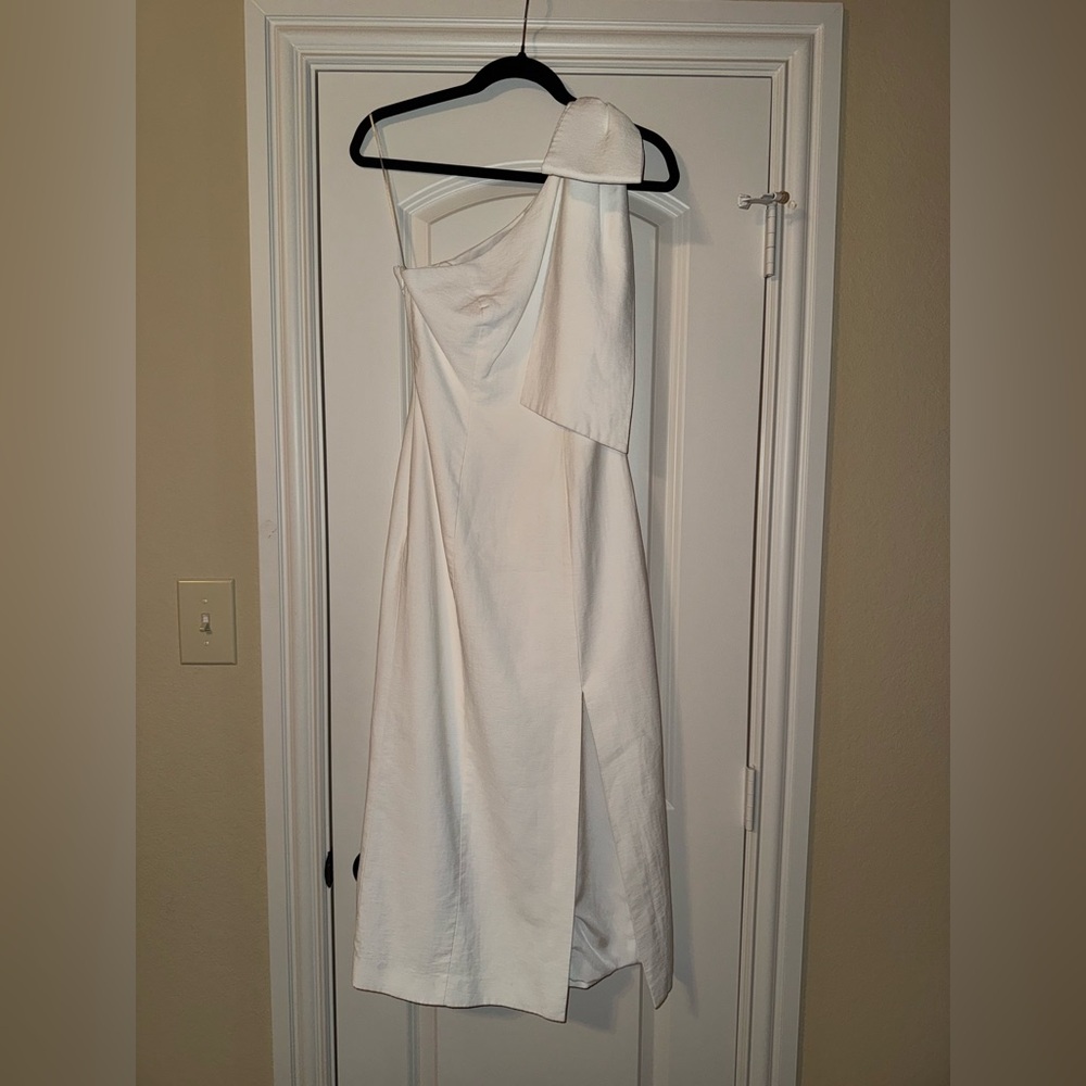 C/MEO White bow midi bride dress size‎ small - Picture 2 of 8